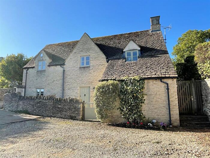 3 Bedroom Detached House For Sale In Burford, Oxfordshire, OX18