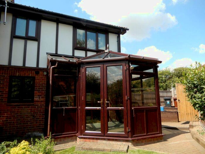 1 Bedroom House To Rent In Kerr Close, Knebworth., SG3