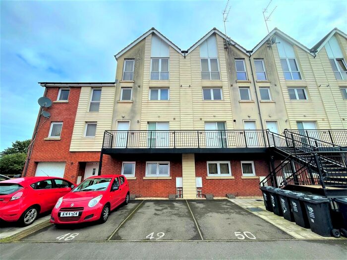 3 Bedroom Flat To Rent In Alicia Close, Newport, NP20