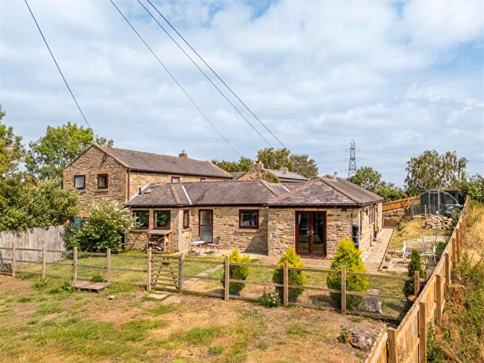 3 Bedroom Semi-Detached Bungalow For Sale In Thornley Lane, Rowlands Gill, NE39