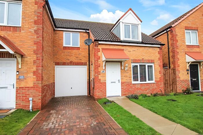 3 Bedroom Semi-Detached House For Sale In St. Georges Close, Newton Aycliffe, DL5