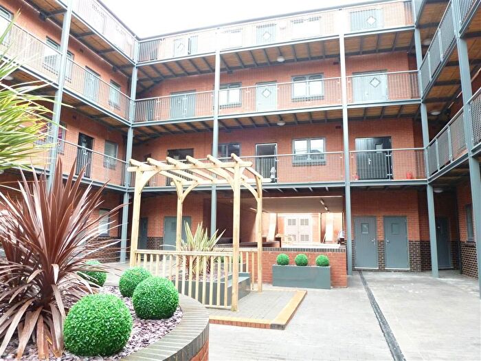 2 Bedroom Flat To Rent In Mint Drive, Hockley, Birmingham, B18