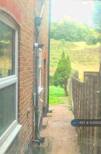 2 Bedroom Maisonette To Rent In Riverdale Road, Erith, DA8