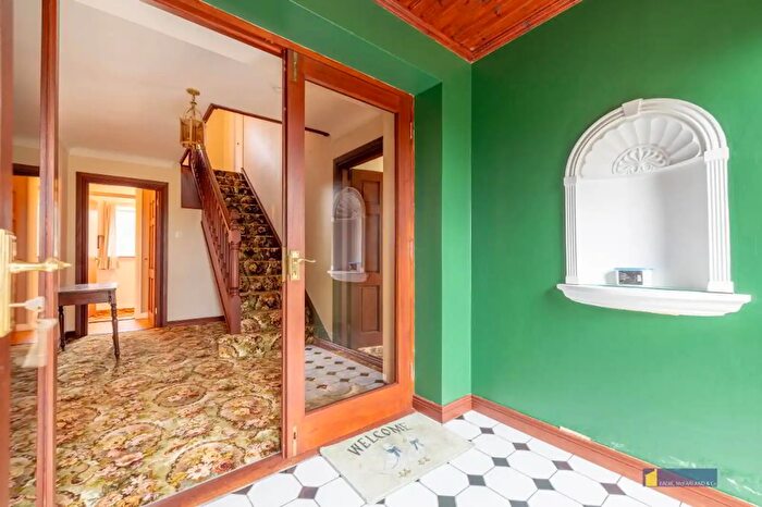 4 Bedroom House And Lands For Sale In Loughshore Road, Enniskillen, BT74