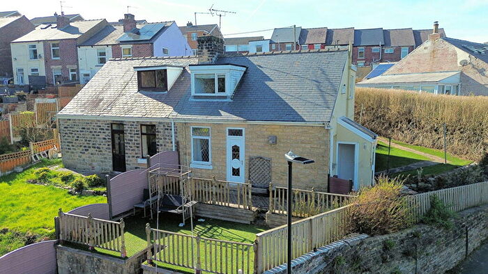 2 Bedroom Semi-Detached House For Sale In Smith Road, Stocksbridge, S36