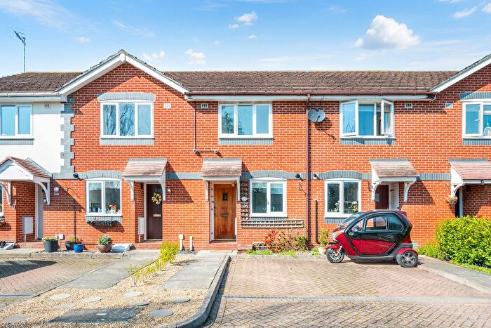 2 Bedroom Terraced House For Sale In Jenny Lane, Lingfield, RH7