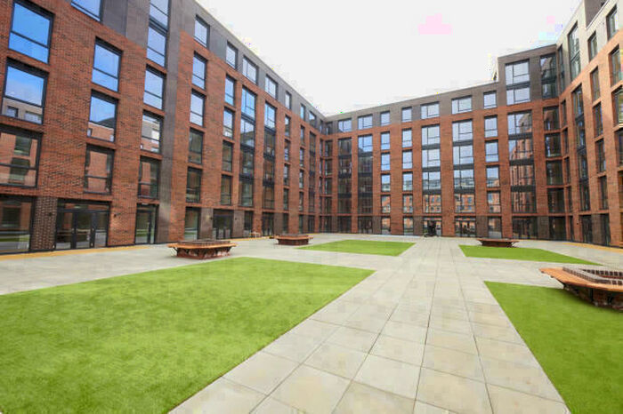 2 Bedroom Apartment To Rent In Saffron Court, Crocus Street, Nottingham, NG2