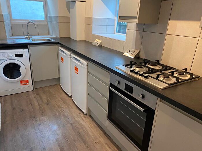 1 Bedroom Flat To Rent In Apsley Road, Clifton, Bristol, BS8