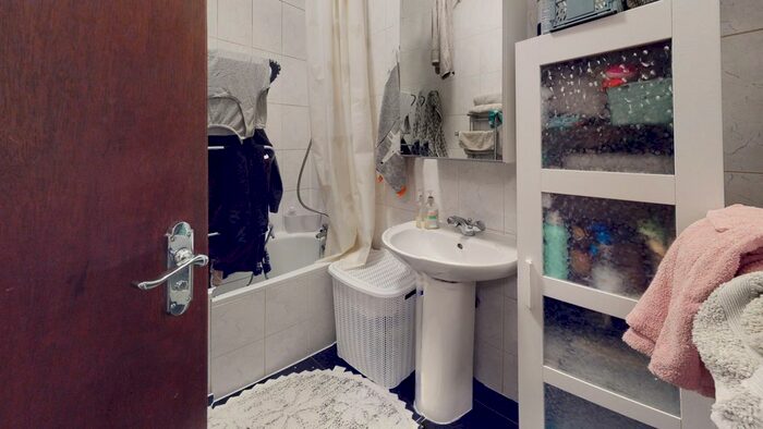 2 Bedroom Terraced House To Rent In Devonshire Road, London, N13