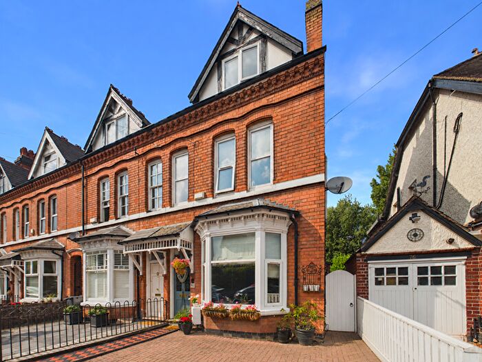 4 Bedroom Terraced House For Sale In Highbridge Road, Sutton Coldfield, B73