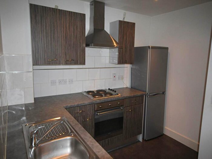1 Bedroom Flat To Rent In Woolston Warehouse, Grattan Road, BD1