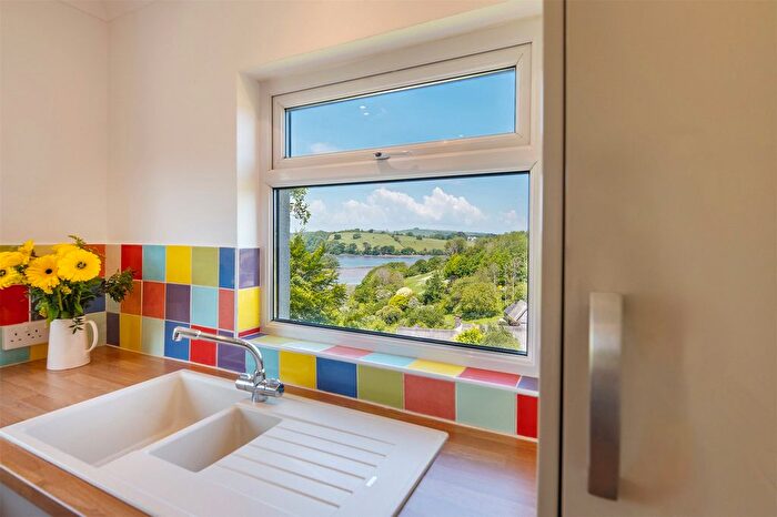1 Bedroom Flat For Sale In Dart View, Higher Street, Dittisham, Dartmouth, TQ6