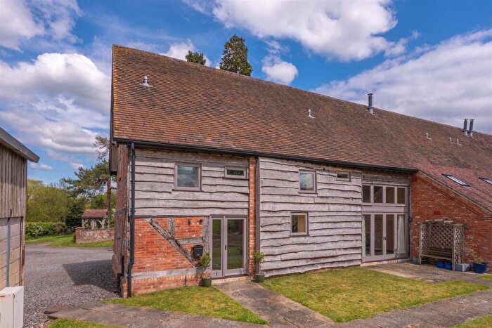 3 Bedroom Barn Conversion To Rent In Morton Bagot, Studley, B80