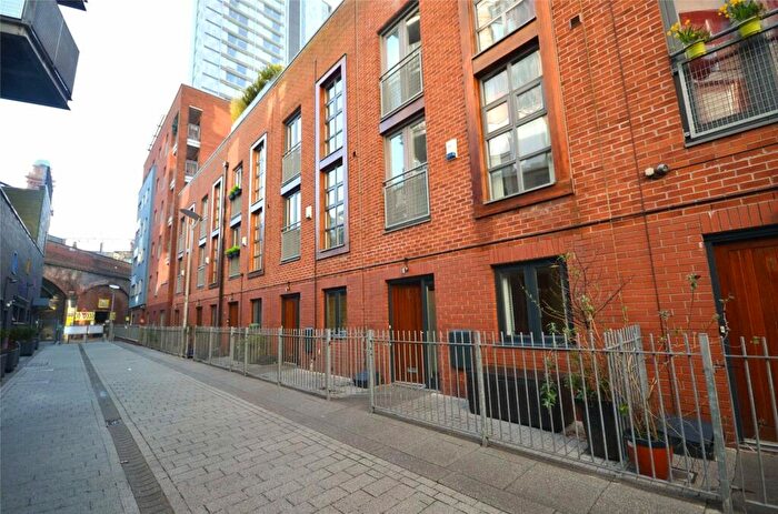 4 Bedroom Terraced House To Rent In River Street, Manchester City Centre, Greater Manchester, M1