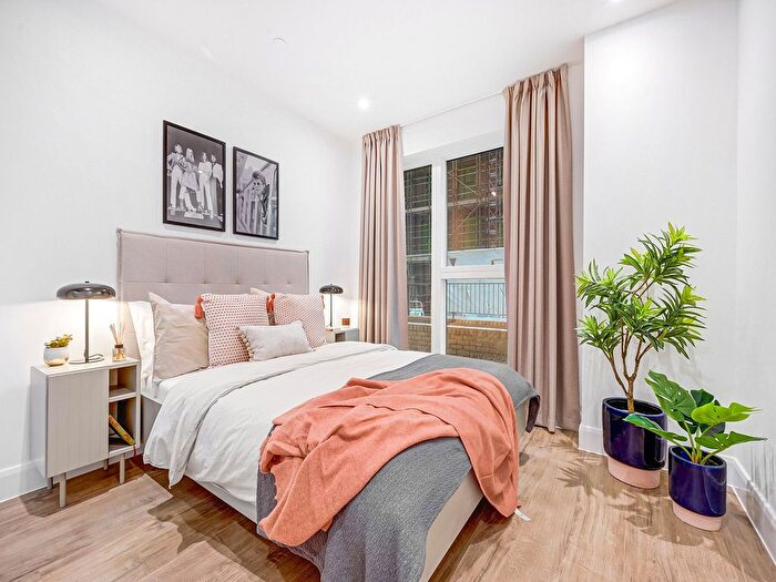 2 Bedroom Flat To Rent In Uncle Colindale, Aeriel Square, London, NW9