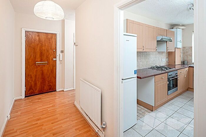 1 Bedroom Flat To Rent In Walton Court, Fairfax Road, South Hampstead, NW6