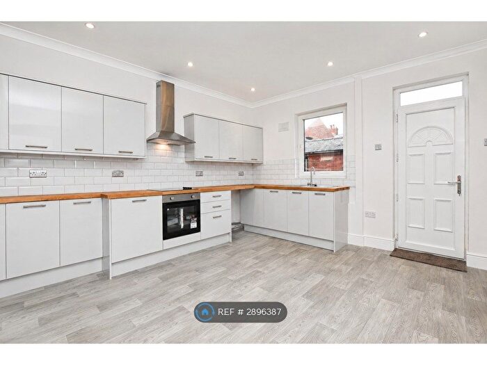 3 Bedroom End Of Terrace House To Rent In St. Georges Road, Barnsley, S70