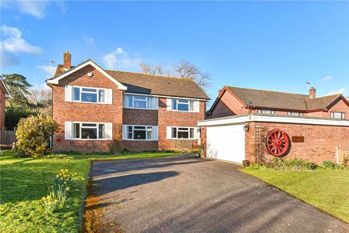 4 Bedroom Property For Sale In Goodwood Gardens, Runcton, PO20