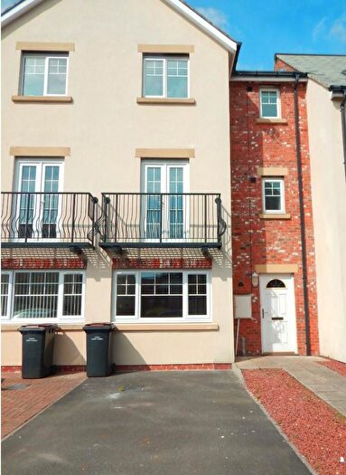 6 Bedroom House To Rent In Faraday Court, Sheraton Park, DH1