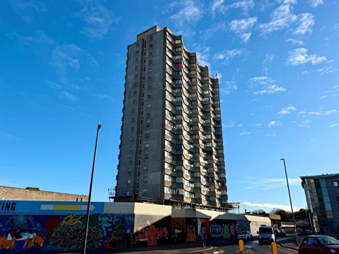 2 Bedroom Flat For Sale In Flat H, Arlington House, All Saints Avenue, Margate, Kent, CT9