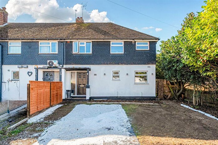 3 Bedroom End Of Terrace House For Sale In Plains Avenue, Maidstone, ME15