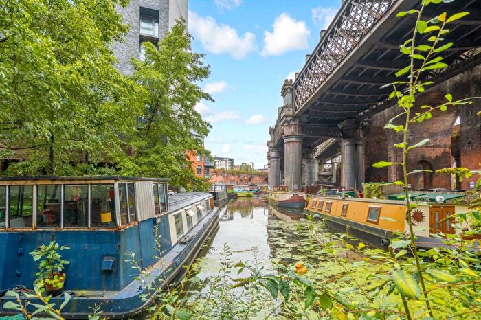 1 Bedroom Apartment For Sale In Potato Wharf, Manchester, M3