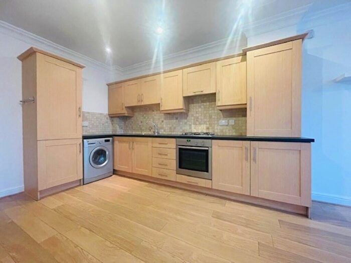 2 Bedroom Apartment To Rent In Hastings Court, Bawtry Road, S66