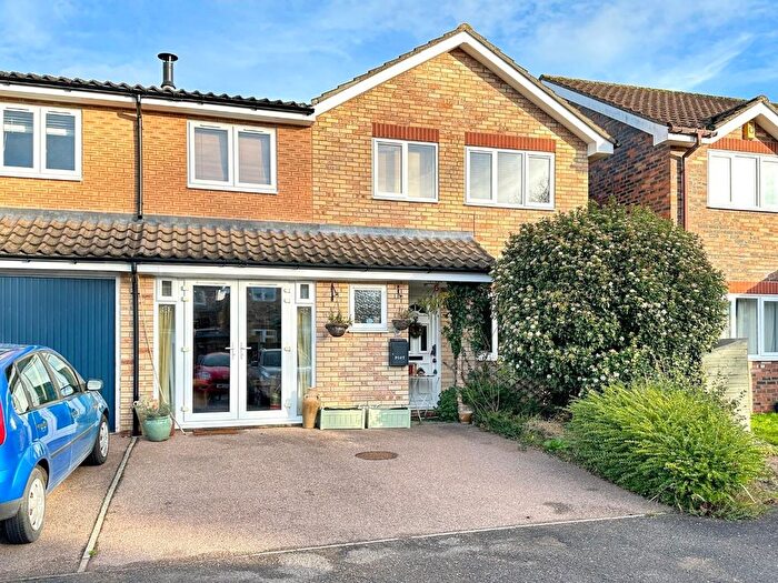 4 Bedroom Semi-Detached House To Rent In Poorsfield Road, Waterbeach, Cambridge, CB25