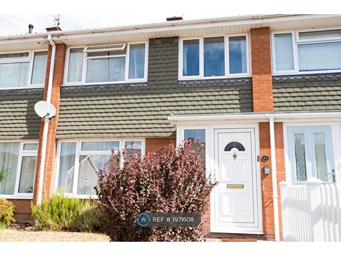 3 Bedroom Terraced House To Rent In Willowslea Road, Worcester, WR3