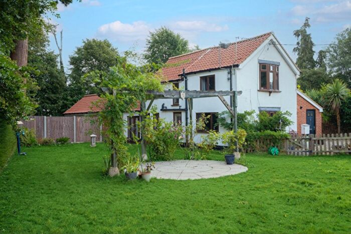 5 Bedroom Detached House For Sale In Church Street, Horsford, NR10