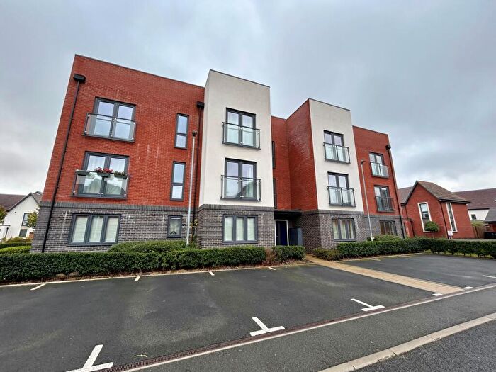 1 Bedroom Flat For Sale In Fotheringhay Close, Daventry, NN11