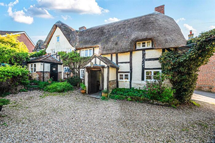 6 Bedroom House For Sale In Haywards Lane, Child Okeford, Blandford Forum, DT11