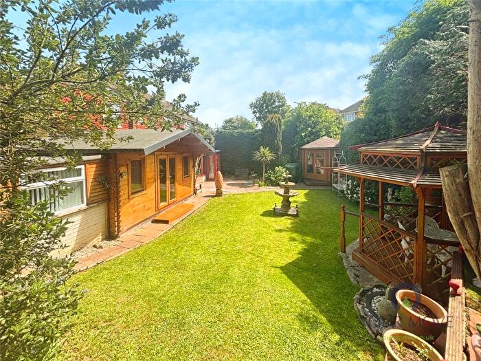 4 Bedroom Semi Detached House For Sale In The Valley, Coxheath, Maidstone, Kent, ME17