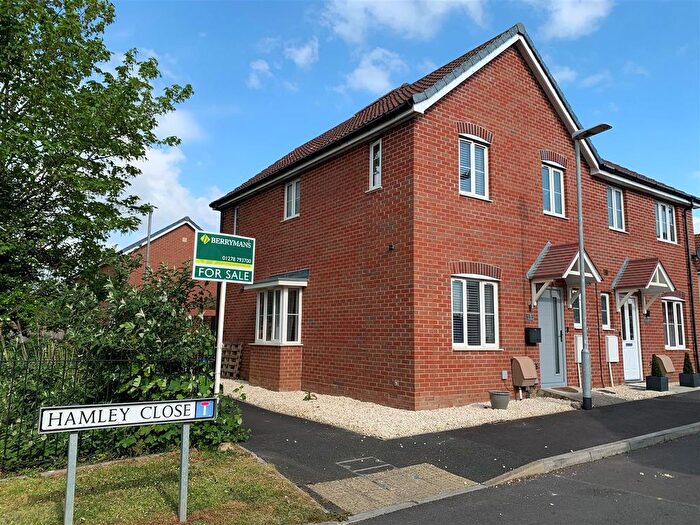 3 Bedroom Semi Detached House For Sale In Hamley Close, Burnham-On-Sea, TA8