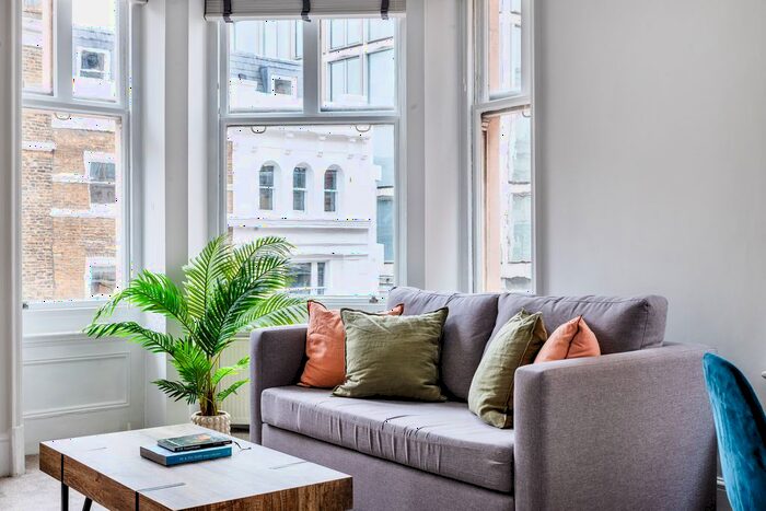 1 Bedroom Flat To Rent In Charing Cross Road, London, WC2H