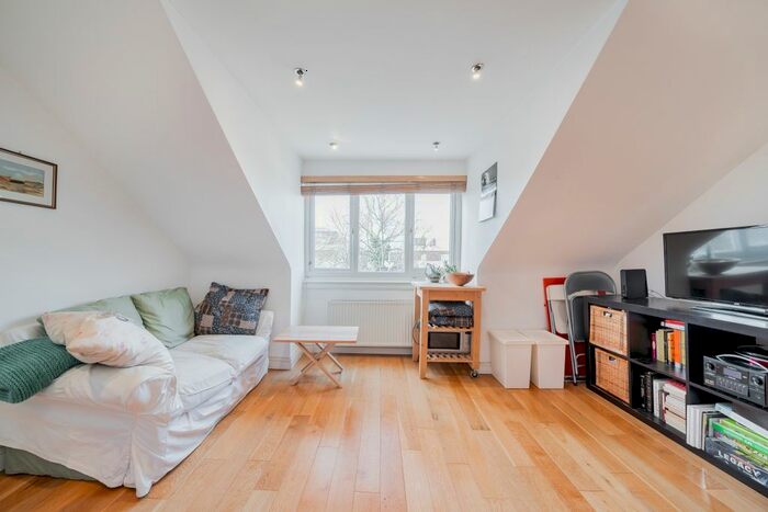 1 Bedroom Flat To Rent In Fordwych Road, London, NW2