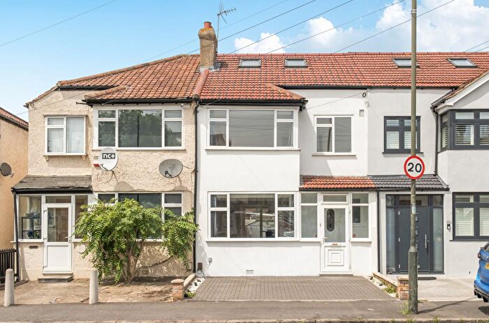 4 Bedroom Terraced House For Sale In Grove Road, Mitcham, CR4