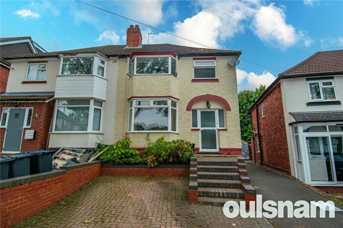 3 Bedroom Semi-Detached House To Rent In Cliff Rock Road, Rednal, Birmingham, West Midlands, B45