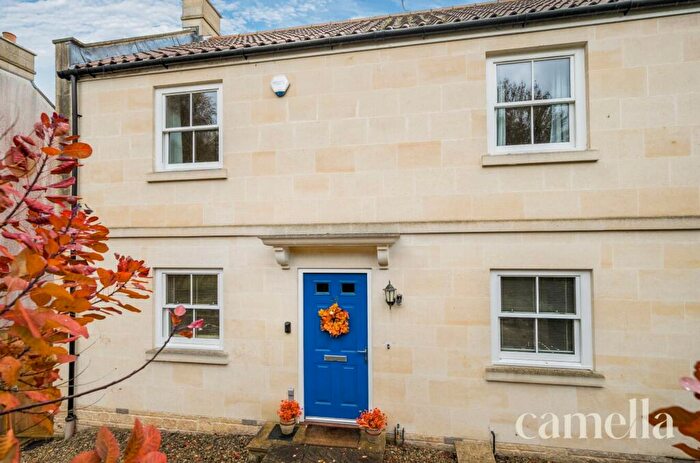 3 Bedroom Semi-Detached House For Sale In Eveleigh Avenue, Bath, BA1
