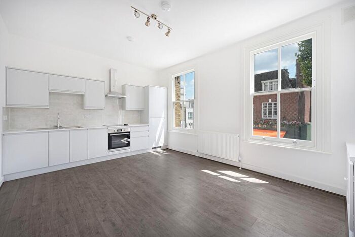 3 Bedroom Flat To Rent In Marlborough Road, Archway, N19