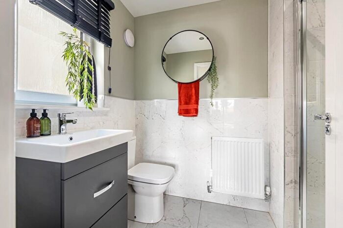 4 Bedroom Detached House For Sale In Auldhouse Road, East Kilbride, South Lanarkshire, G75