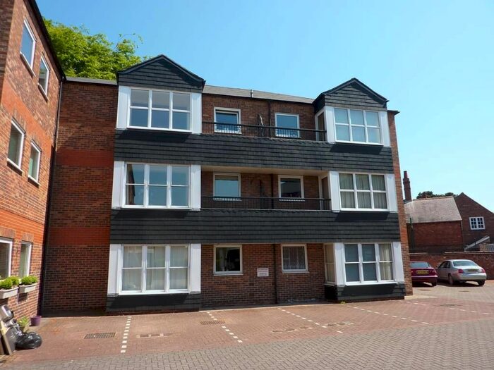 2 Bedroom Flat To Rent In South Parade, Northallerton, DL7