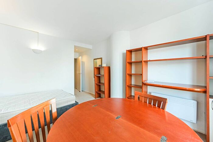 Studio To Rent In Cromwell Road, South Kensington, London, SW7