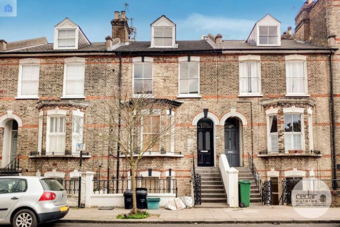 3 Bedroom Flat To Rent In Maygrove Road, West Hampstead, NW6