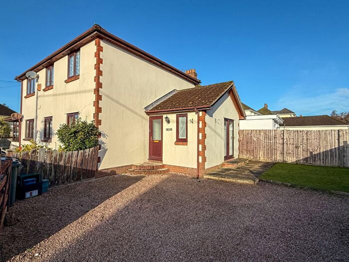 3 Bedroom Maisonette For Sale In Rydon Road, Kingsteignton, Newton Abbot, TQ12