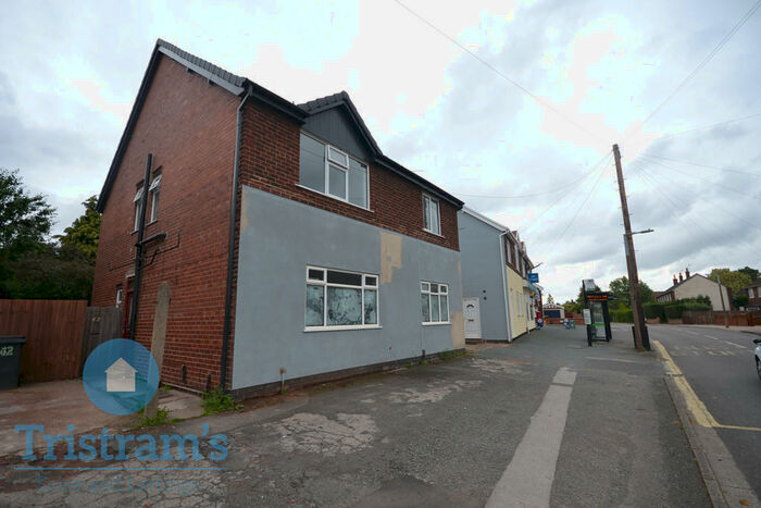 4 Bedroom Semi-Detached House To Rent In Bramcote Avenue, Beeston, NG9