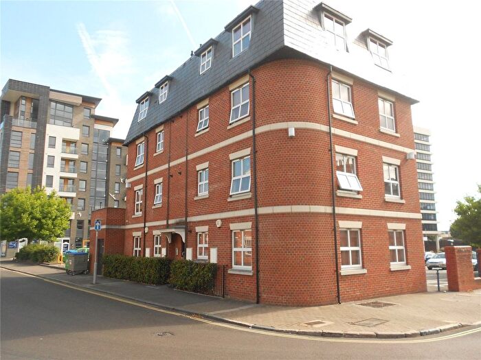 1 Bedroom Flat To Rent In Bernard Street, Southampton, Hampshire, SO14