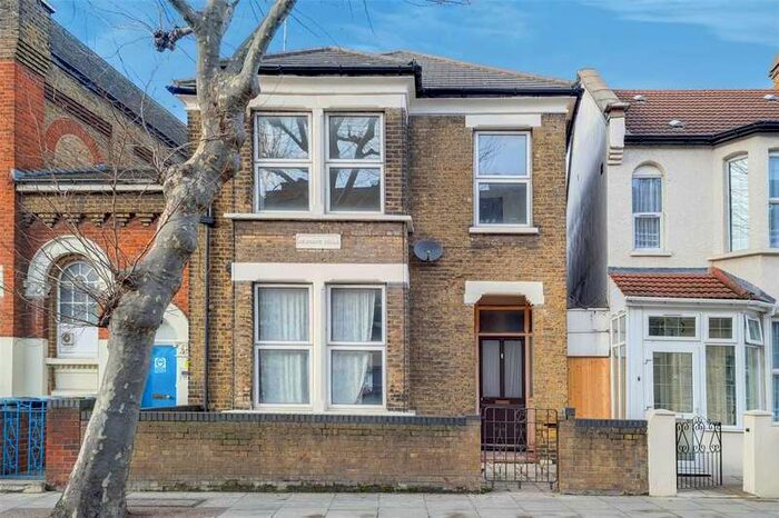 2 Bedroom Flat To Rent In Plashet Grove, London, E6