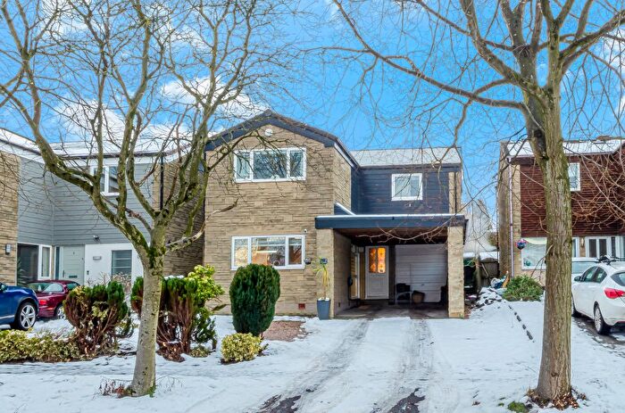 4 Bedroom Detached House For Sale In Windsor Drive, Dronfield Woodhouse, Dronfield, S18