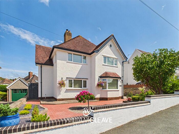 3 Bedroom Detached House For Sale In Bryn Gosol Road, Llandudno, LL30